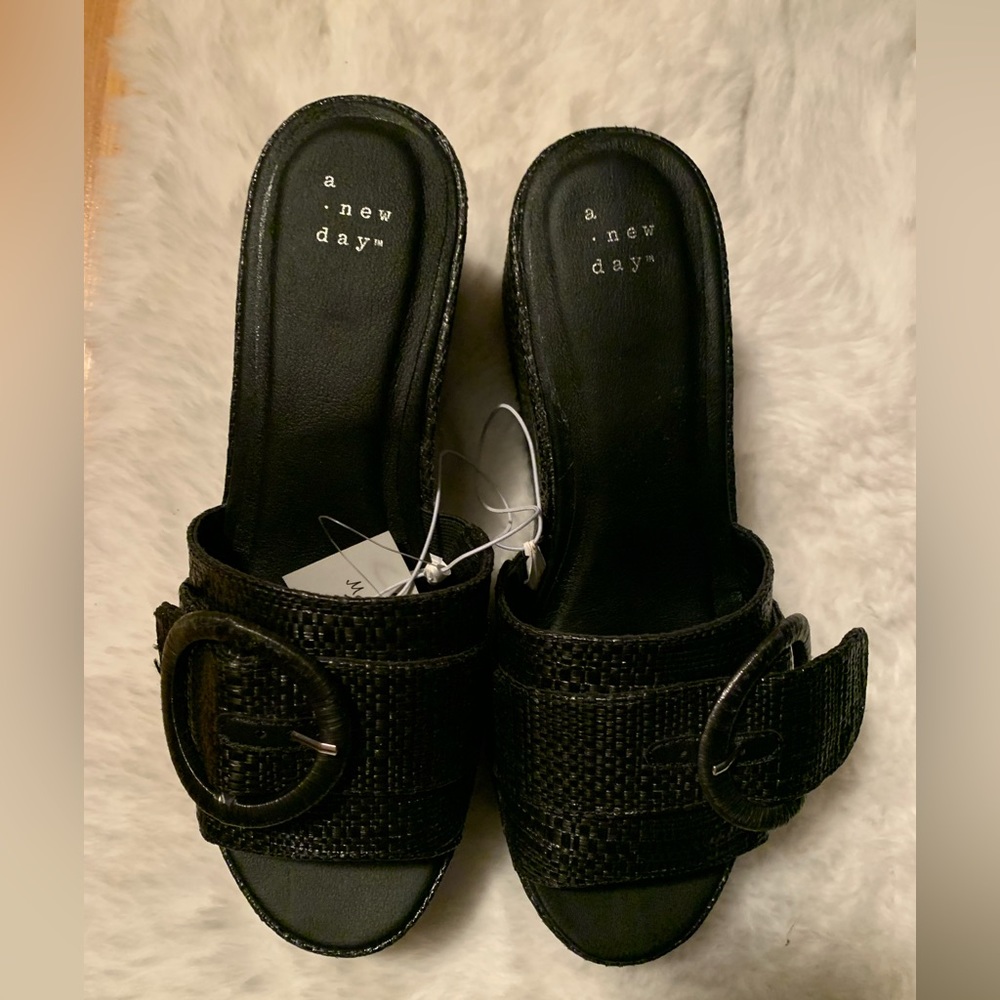 NEW A NEW DAY BLACK VICTORIA SANDALS
 
a new day